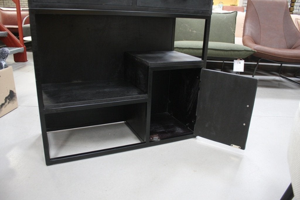 Mooie zwarte halkast dressoir kast metaal hout kastje lades, Huis en Inrichting, Kasten | Dressoirs, Met deur(en), Nieuw, 50 tot 100 cm