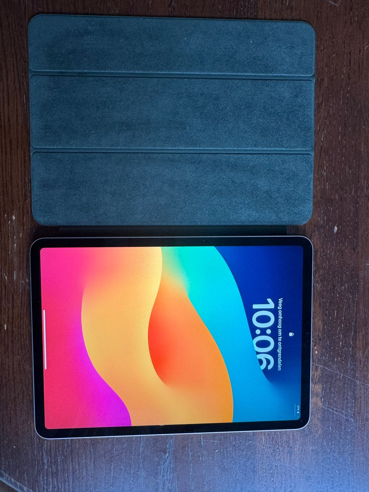 Foto 5 van iPad Pro 11 inch (4e gen) 128GB met hoes - Zo goed als nieuw