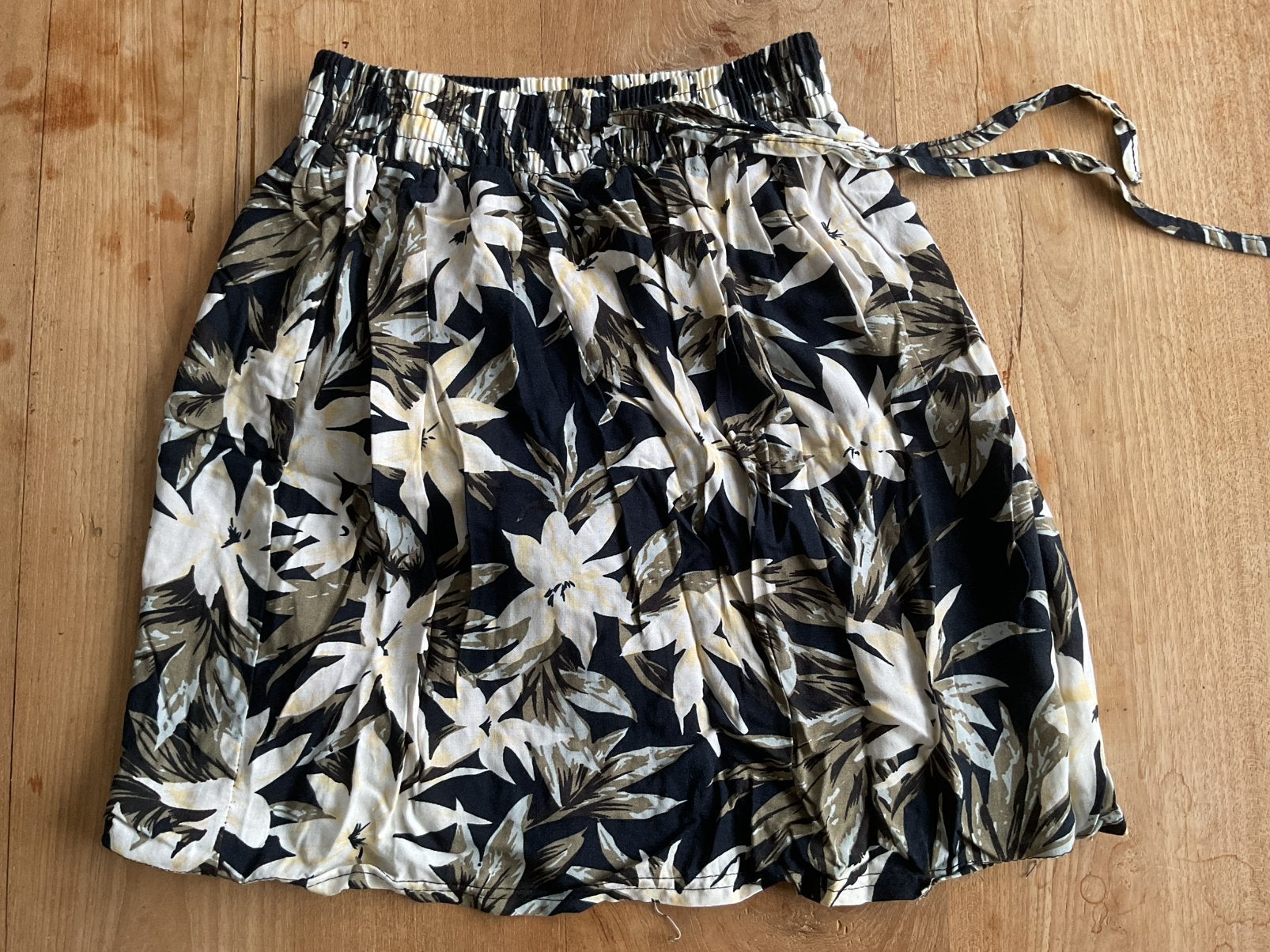 Skort rokje, Maat 38/40 (M), Zwart, Ophalen of Verzenden, Zo goed als nieuw