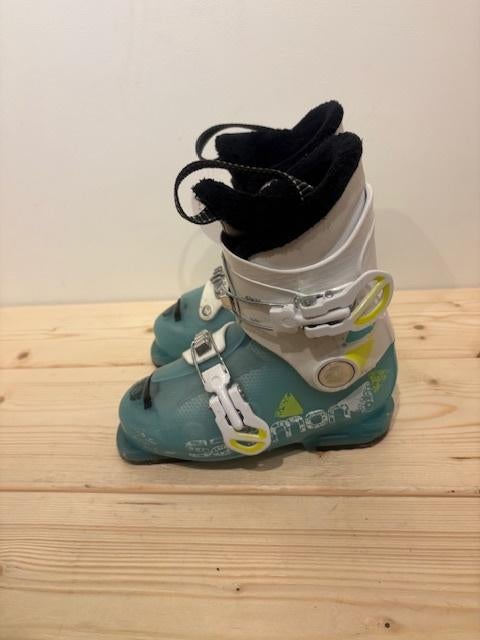 Salomon Team T3 Kinder skischoenen maat 26,5 (40) Gebruikt, Gebruikt, Salomon, Info@salomon.com, Schoenen