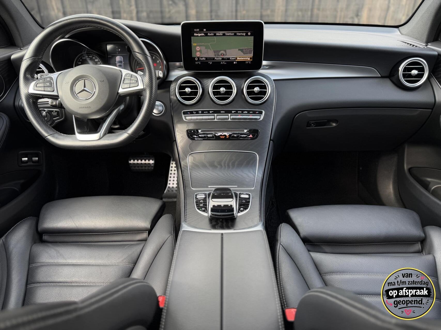 Mercedes GLC-klasse Coupé 250 4MATIC Premium| 1e eigenaar|, Auto's, Gebruikt, 4 cilinders, Leder, Bedrijf