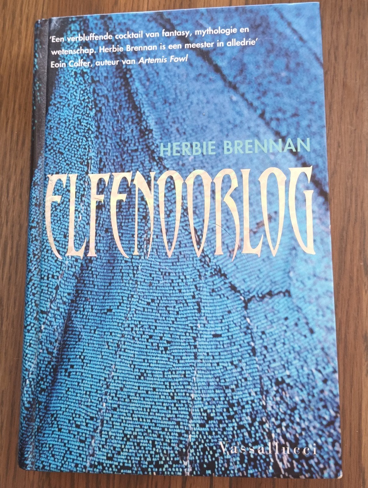 Elfenoorlog - Herbie Brennan (Fantasy Boek), Ophalen of Verzenden, Gelezen, Herbie Brennan