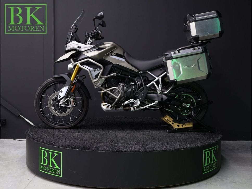 TRIUMPH TIGER 900 RALLY PRO | 3-Delige kofferset, 888 cc, Motorrijbewijs A, Bedrijf, Meer dan 35 kW