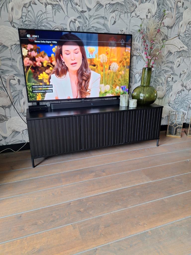 Zwarte tv kast, Ophalen, Gebruikt, 100 tot 150 cm, Minder dan 100 cm