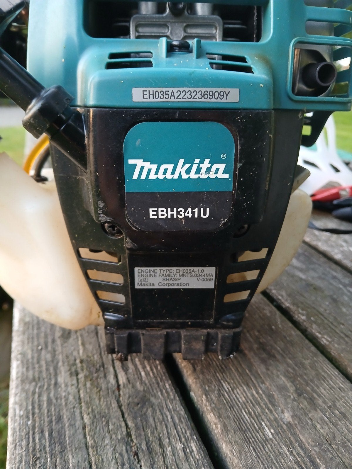 Makita bosmaaier 2 jaar oud, Tuin en Terras, Bosmaaiers, Ophalen of Verzenden, Zo goed als nieuw, Benzine