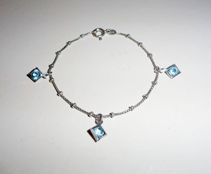 Armband 925 zilver blauwe steentjes, Met bedels of kralen, Nieuw, Zilver, Verzenden