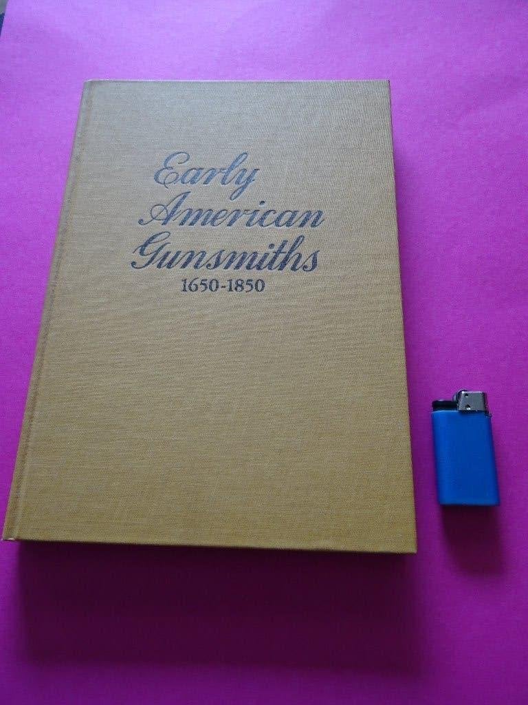 ANTIEK BOEK 1952 OVER VROEGE WAPENSMID USA GEWEER PISTOOL, Ophalen of Verzenden