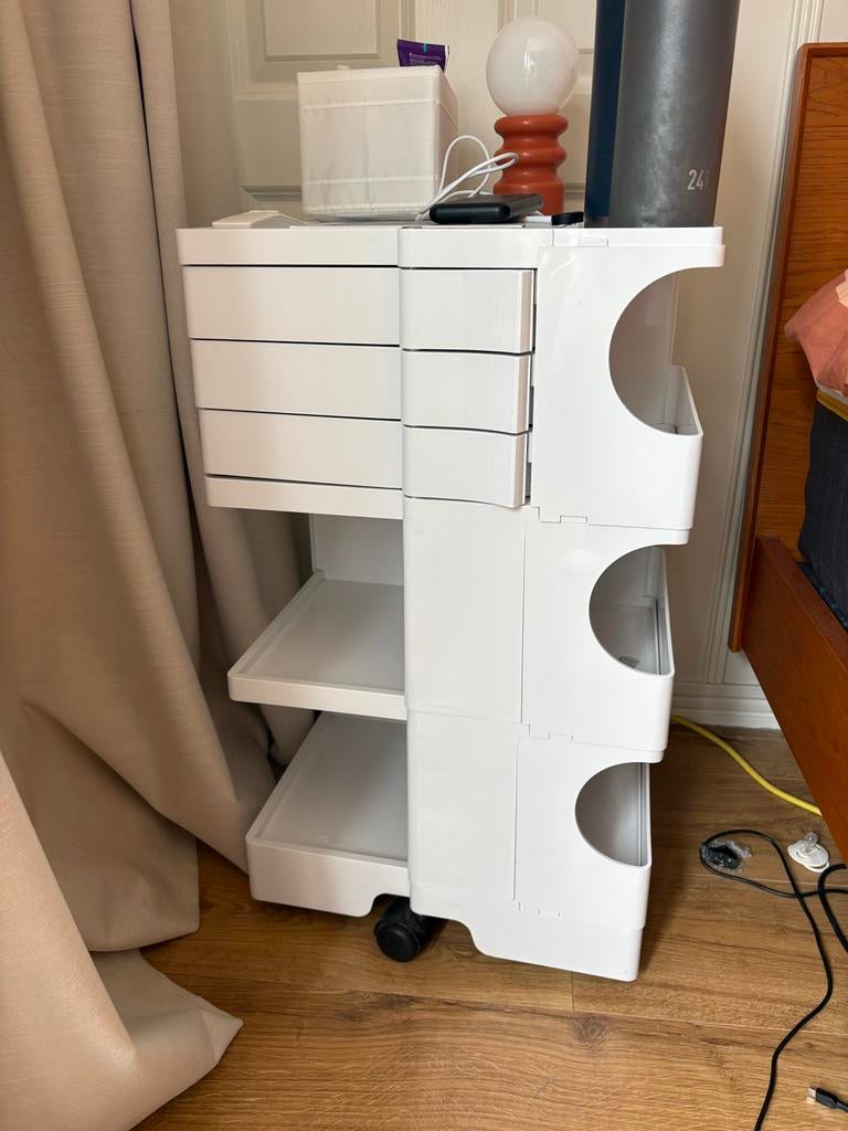 Joe Colombo B-Line Boby trolley 3/3 wit met 3 laden, Ophalen, Zo goed als nieuw
