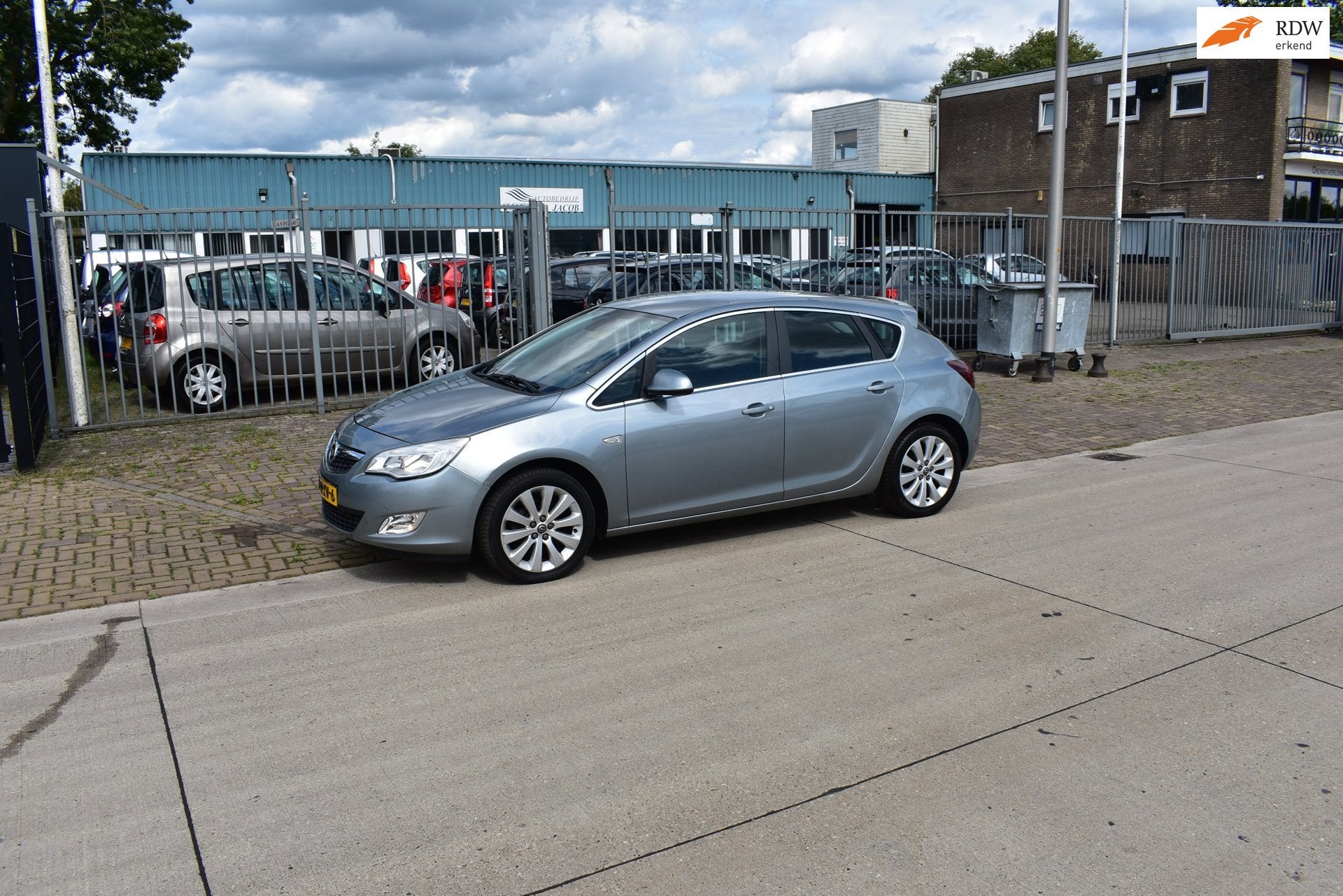 Opel Astra 1.4 Turbo Cosmo, Euro 5, 15 km/l, Gebruikt, 680 kg
