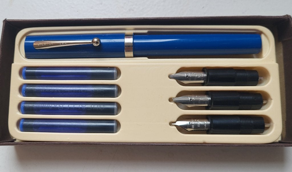 Sheaffer Calligraphy Set, Verzamelen, Pennenverzamelingen, Ophalen, Sheaffer, Met doosje, Zo goed als nieuw
