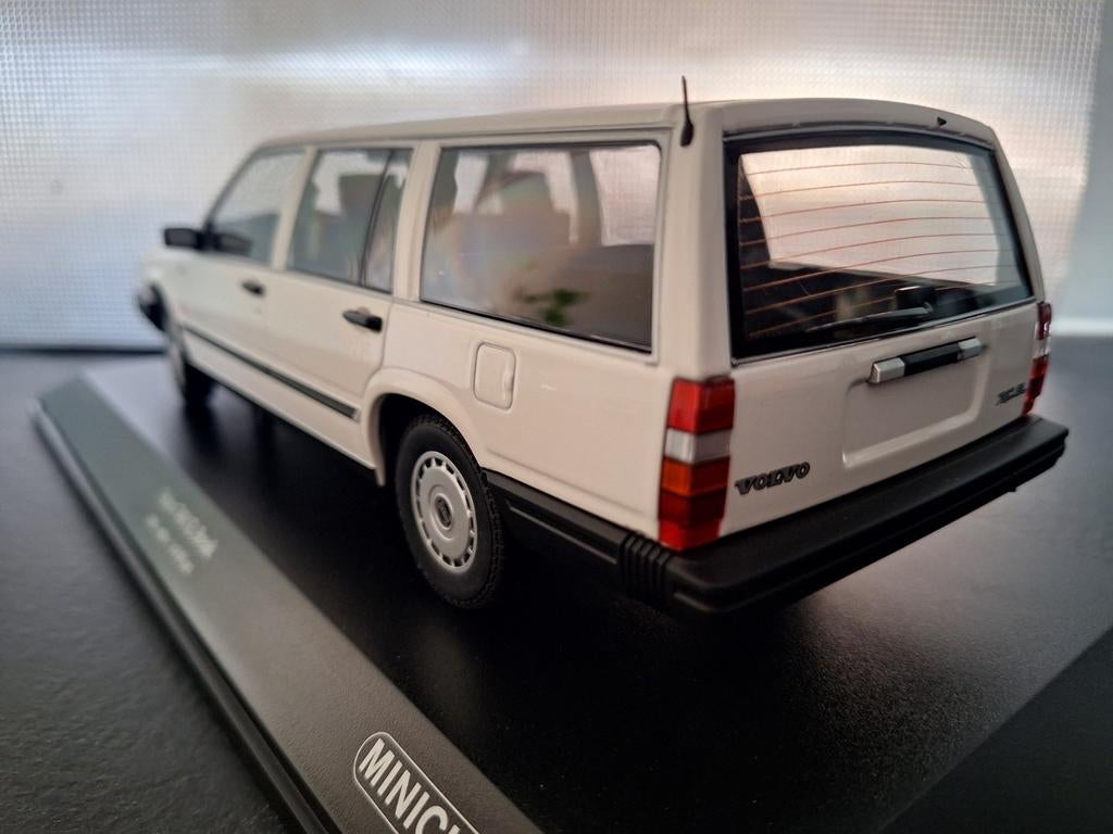 Volvo 740 GL Break Schaal 1:18, Minichamps, Auto, Nieuw, Ophalen of Verzenden