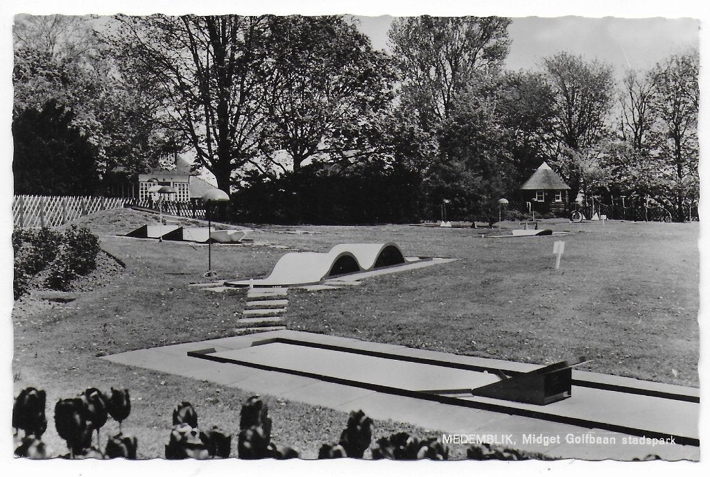 Medemblik Midget Golfbaan Ansichtkaart uit 1969 ( B7710 ), Ophalen of Verzenden, 1960 tot 1980, Gelopen