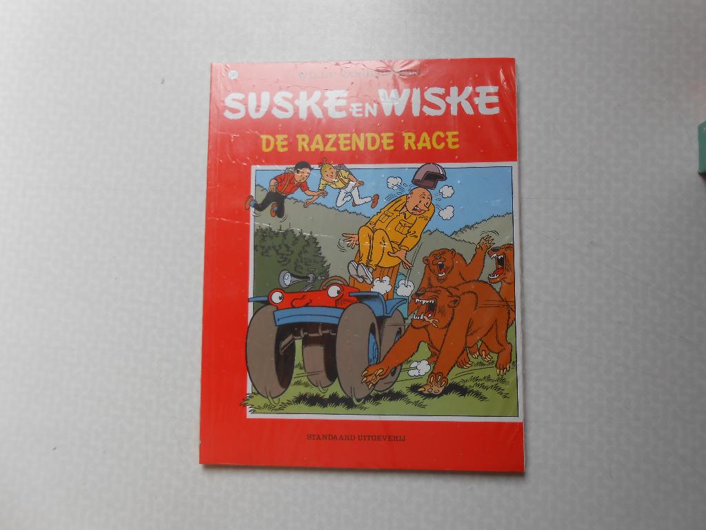 suske en wiske 249 De razende race 1996 1 ste druk. Geseald., Willy van der steen, Eén stripboek, Nieuw, Ophalen of Verzenden