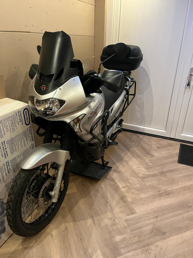 Honda Transalp 650 - Betrouwbare Allroad Motor, 2 cilinders, Motorrijbewijs A, Gebruikt, Particulier