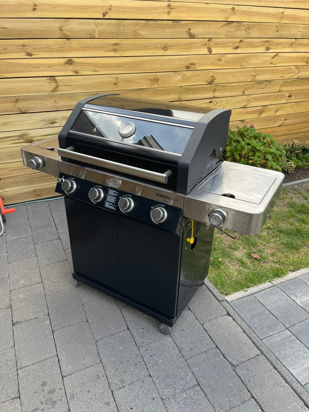 Rösle Videro G4-S Gas Grill + Complete BBQ Package, Ophalen, Gebruikt