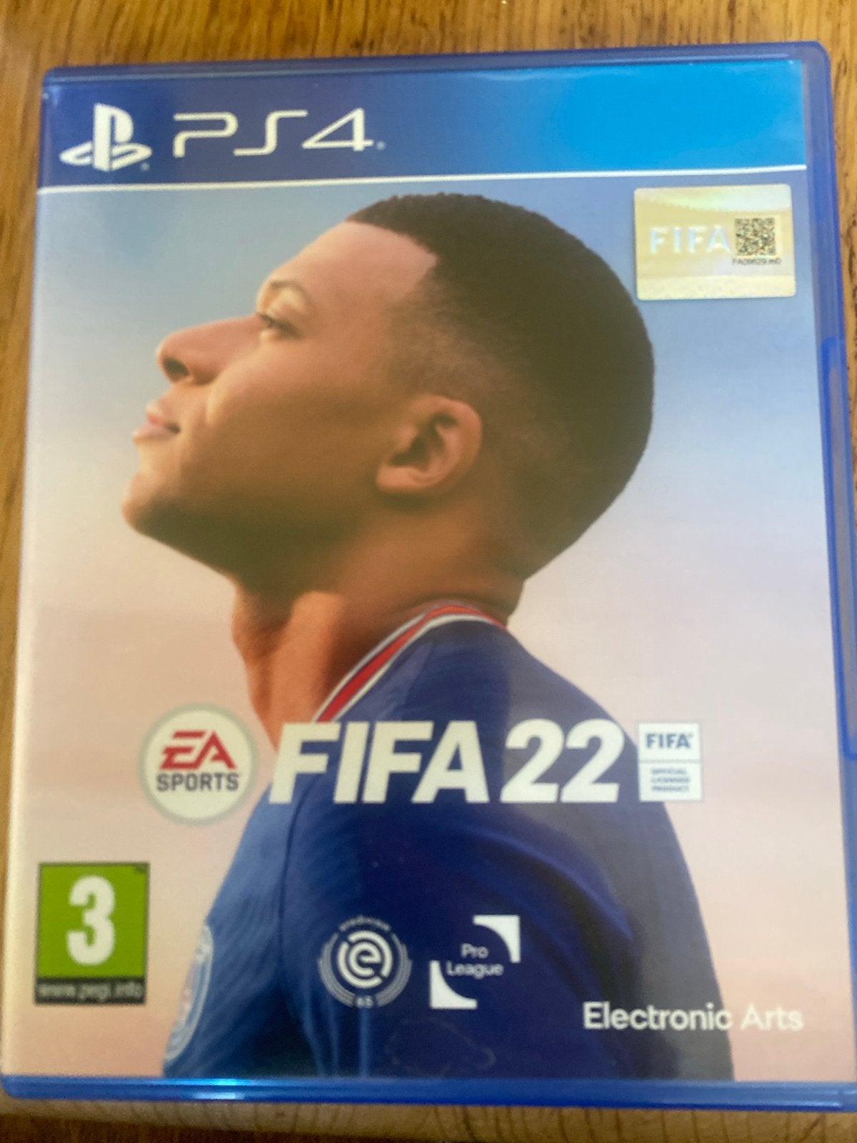 FIFA 22 PS4 - Voetbalgame met Kylian Mbappé, Ophalen, Gebruikt, Eén computer, Sport