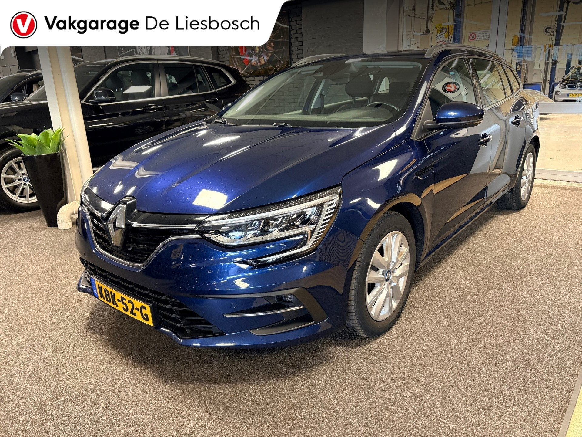 Renault Mégane Estate 1.6 E-Tech Plug-In Hybrid 160 Busines, Dealer onderhouden, Gebruikt, 4 cilinders, Blauw