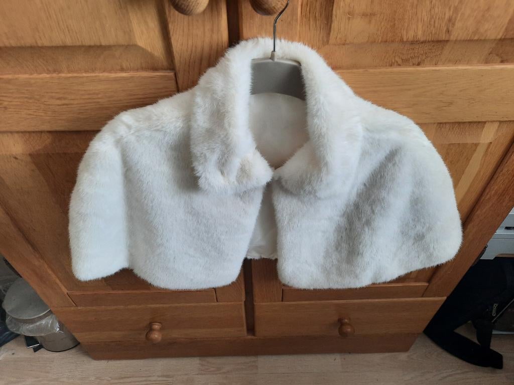Cape bolero nepbont, Wit, Maat 46/48 (XL) of groter, Nieuw, Ophalen of Verzenden