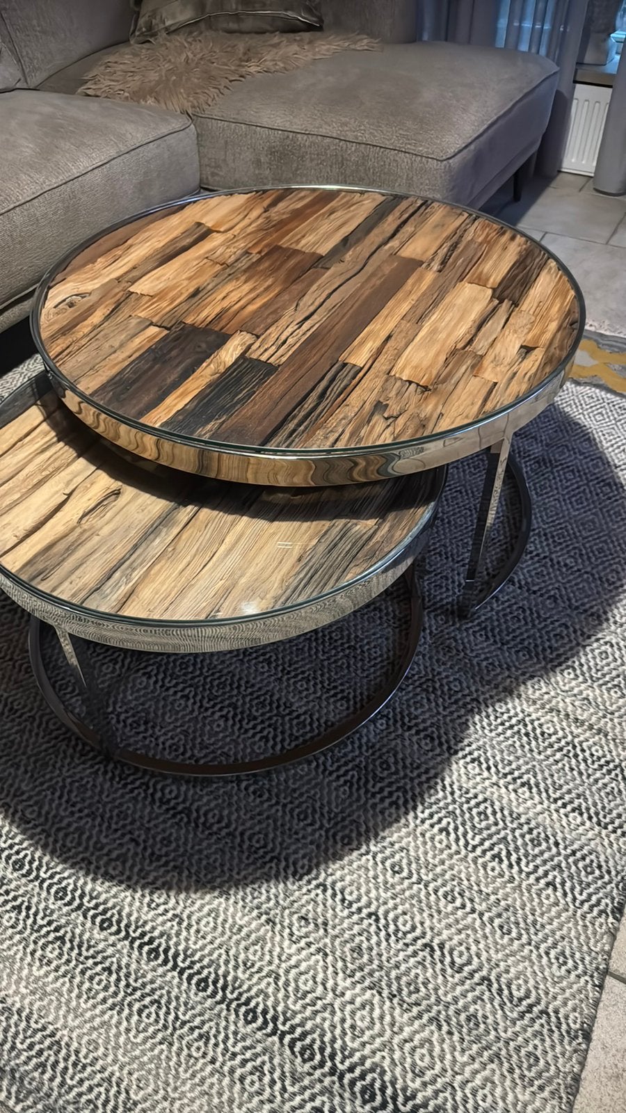 Riverwood salon tafels (rond), Ophalen, 50 – 75, Gebruikt, Rond