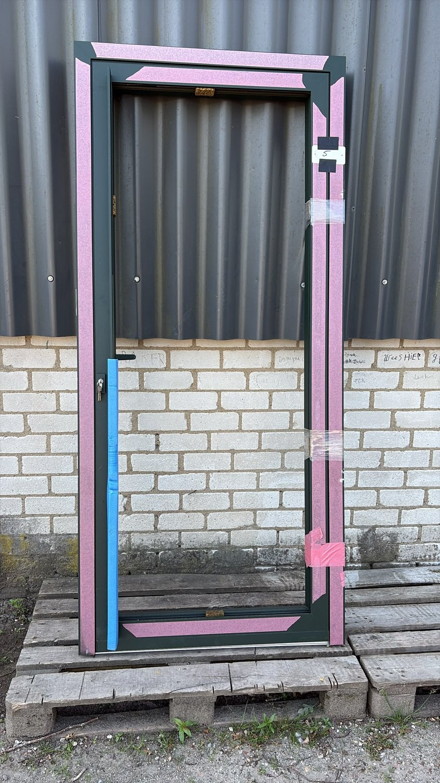 (5) 2x Nieuwe aluminium voordeur/deur incl kozijn en glas, Deurkozijn, 150 tot 225 cm, Inclusief glas, Ophalen