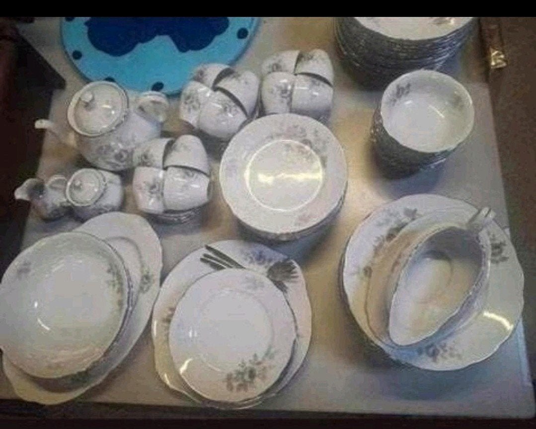 bohemia servies, Huis en Inrichting, Keuken | Servies, Ophalen of Verzenden, Zo goed als nieuw, Bord(en), Overige stijlen