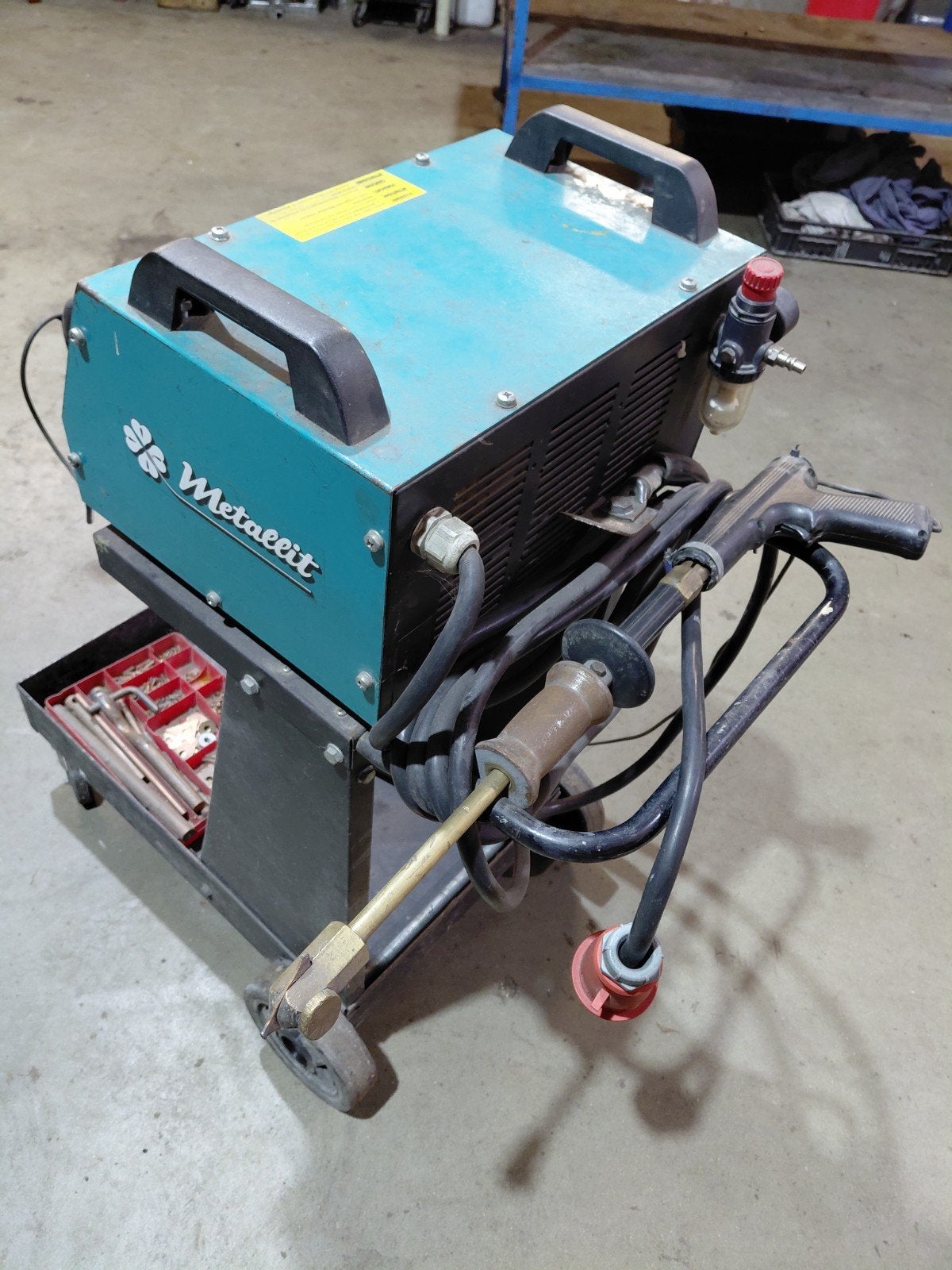 Metalliit Digit 6500 puntlasapparaat spotter met toebehoren, Doe-het-zelf en Verbouw, Ophalen, Gebruikt, Minder dan 150 ampère