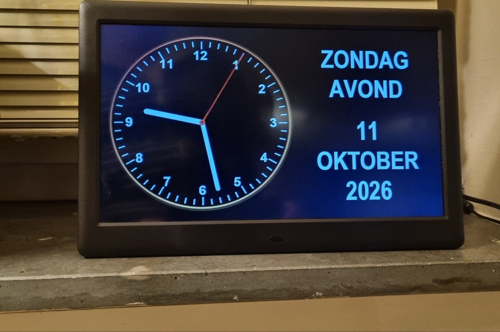 Digitale kalenderklok - steun bij dagritme, Ophalen, Zo goed als nieuw