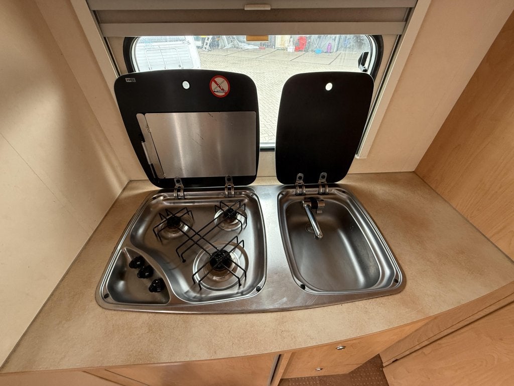 Caravelair Antares Luxe 400 Lichtgewicht 4 pers, Fietsenrek, Bedrijf, Treinzit, 4 tot 5 meter