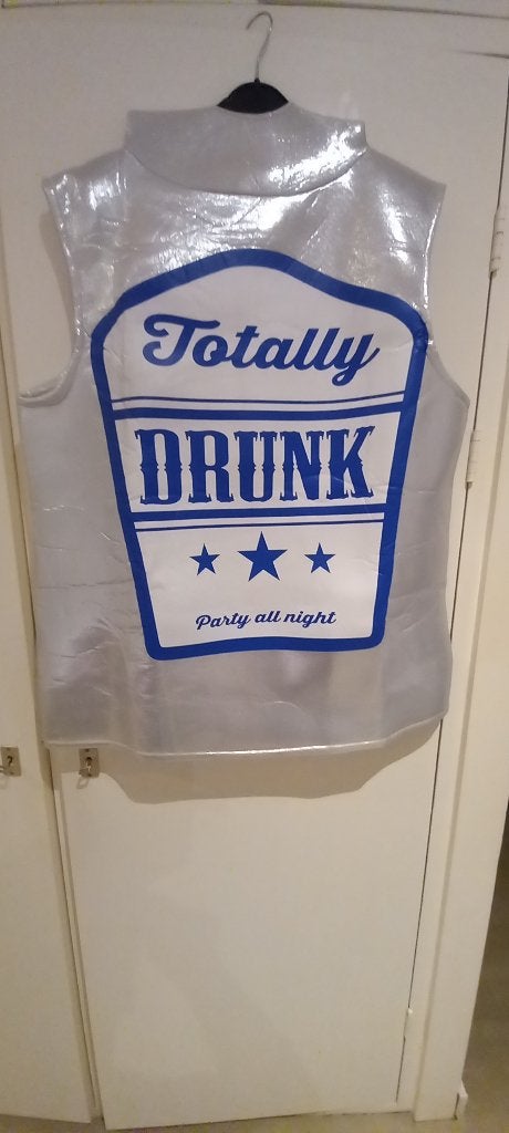 Carnaval fles kostuum met tekst "Totally drunk "., Ophalen of Verzenden, Gedragen, Carnaval
