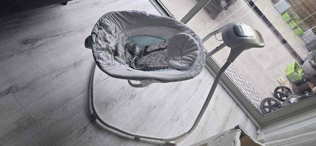 Ingenuity Elektrische Schommelstoel Baby Wipstoel, Kinderen en Baby's, Ophalen, Zo goed als nieuw