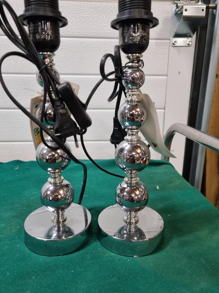 lampenvoeten zilverkleurig metaal 2x, Ophalen of Verzenden, 'T Olde Gre-j, Info@toldegrej.nl, Endepoelstraat 20f Didam