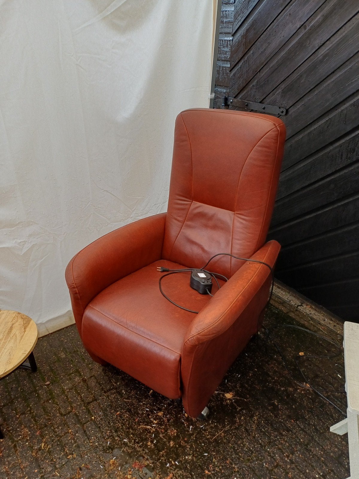 Comfortabele bruine  sta-op fauteuil, Huis en Inrichting, Ophalen, Overige materialen, Gebruikt, 75 tot 100 cm
