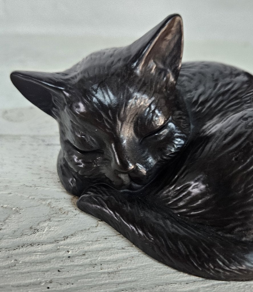 SLAPENDE KAT // BRONZEN URN / brons/ dierenurn /asurn, Huis en tuin decoratie Marie, Nieuw, Info@huisentuindecoratiemarie.nl, Peize