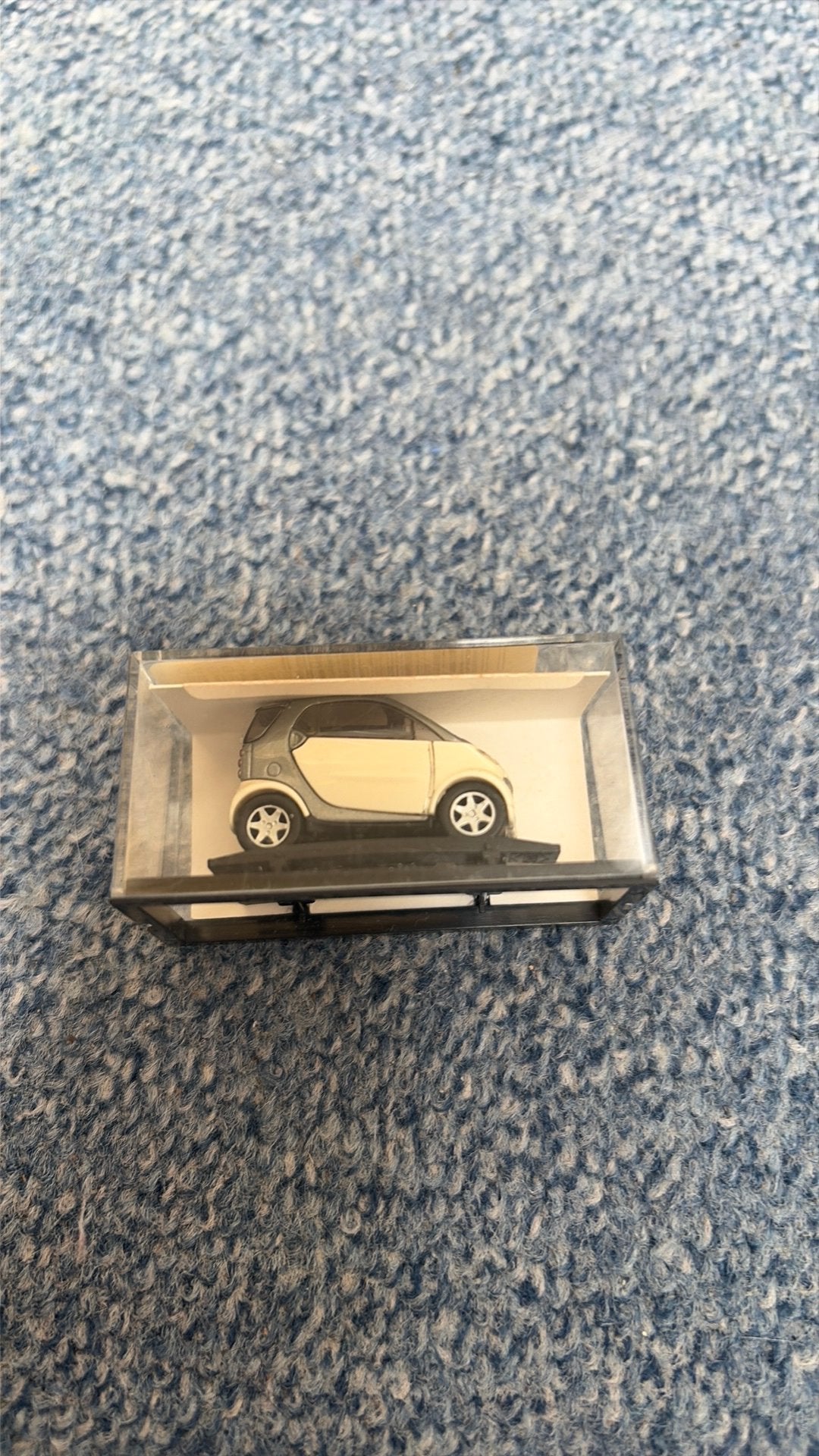 Busch 1:87 smart city coupe, Ophalen of Verzenden, Zo goed als nieuw, Auto, Overige merken