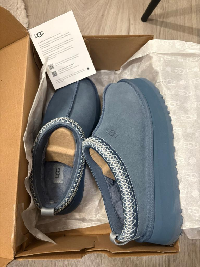 Ugg Tasman blue, Ophalen, Zo goed als nieuw