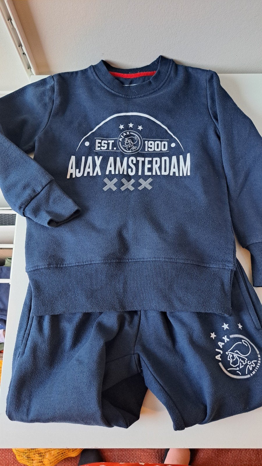 Ajax Trainingspak Maat 116/122, Kinderen en Baby's, Kinderkleding | Maat 116, AFC Ajax, Gebruikt, Jongen of Meisje, Ophalen of Verzenden