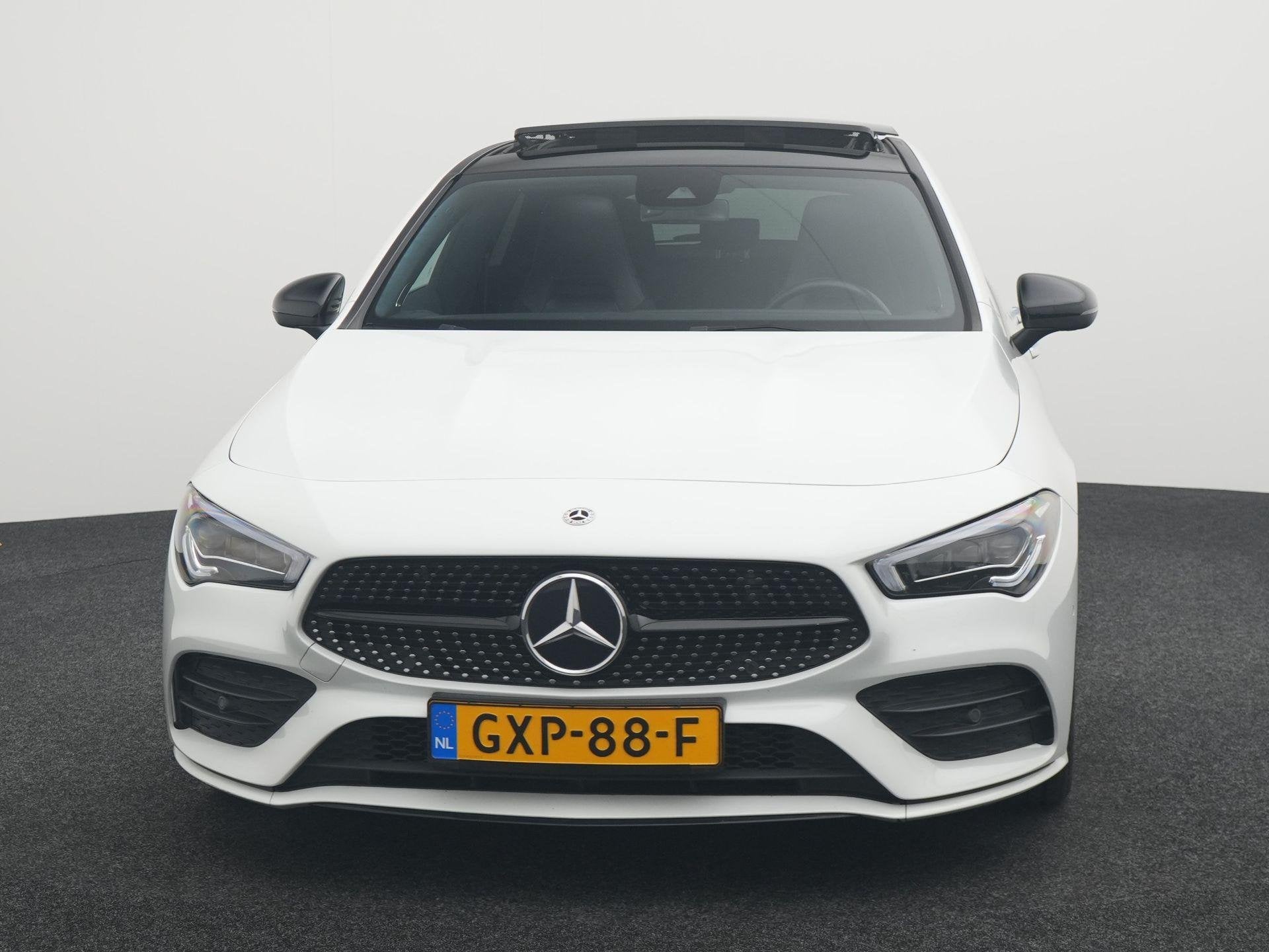 Mercedes-Benz CLA-klasse Shooting Brake 220 Premium Plus | P, Auto's, Gebruikt, Leder en Stof, 1600 kg, Verwarmde buitenspiegels