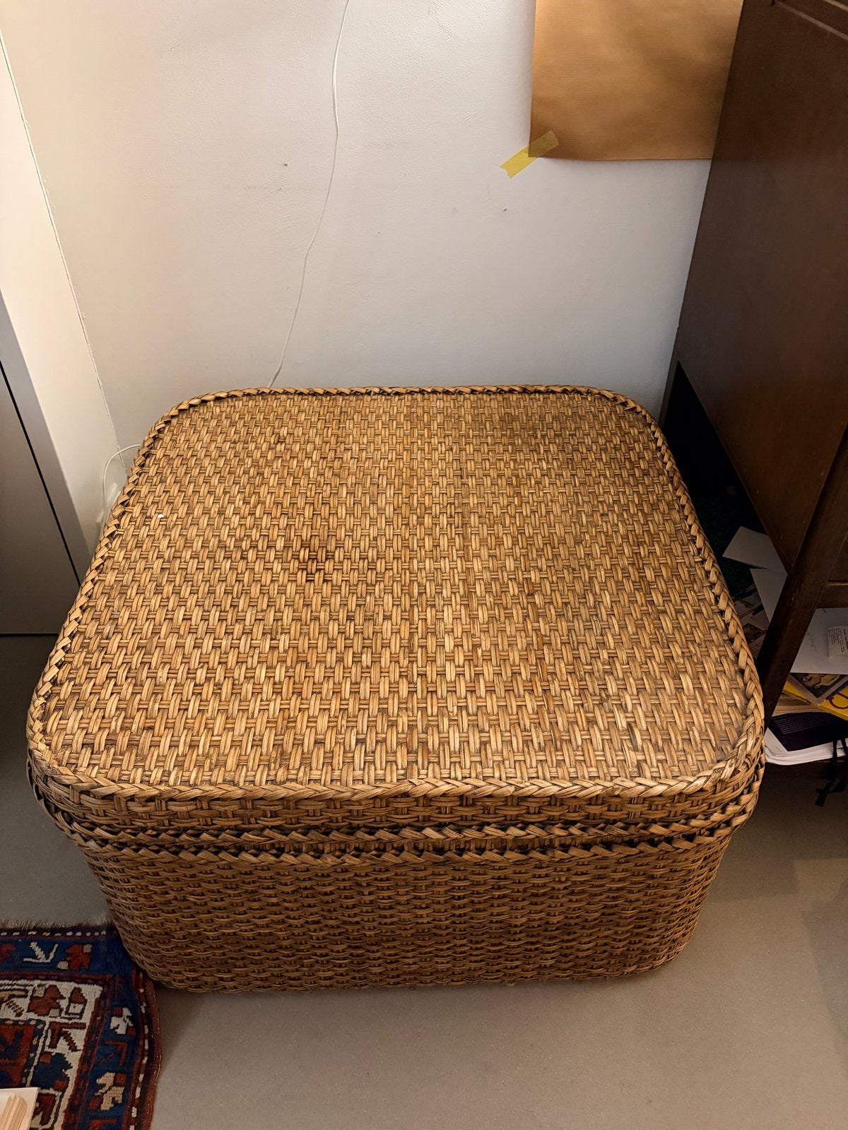 Grote rieten opbergkist mand met deksel ca 80 x 80 x 40, Ophalen, Overige materialen, Gebruikt, 50 tot 100 cm