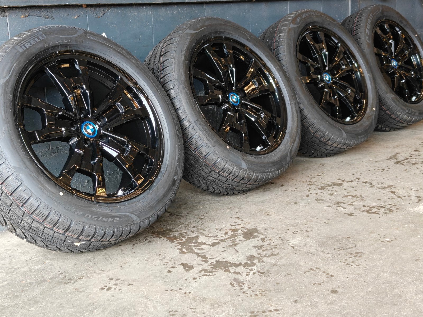 19" Originele BMW X3 iX3 X4 Winterset Pirelli Nieuwe Banden, 19 inch, Banden en Velgen, 2289CC, Bmwklantenservice@bmw.nl