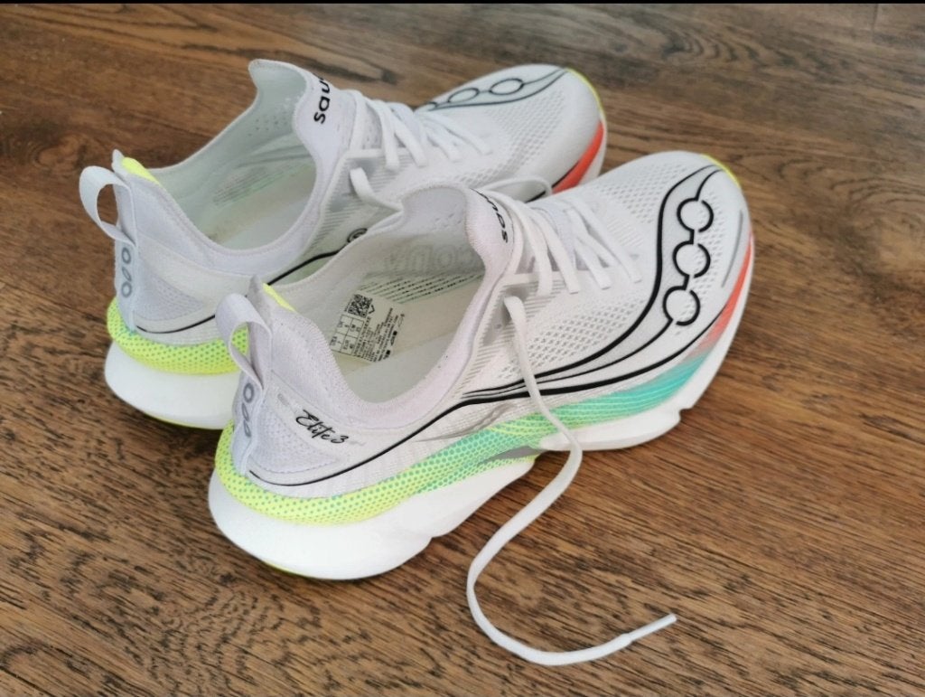 Saucony Endorphin Elite 3, Hardloopschoenen, Zo goed als nieuw, Hardlopen, Saucony