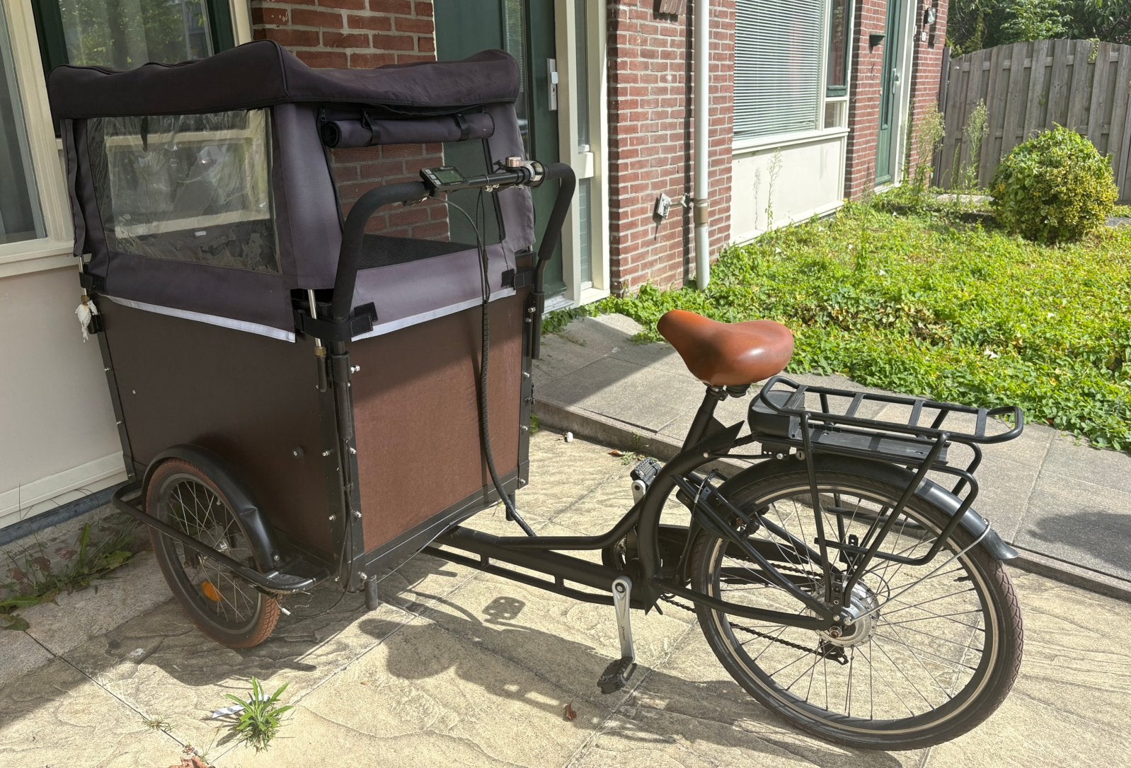 Troy voque, Fietsen en Brommers, Fietsen | Bakfietsen, 4 kinderen of meer, Huif, Zo goed als nieuw, Schijfrem