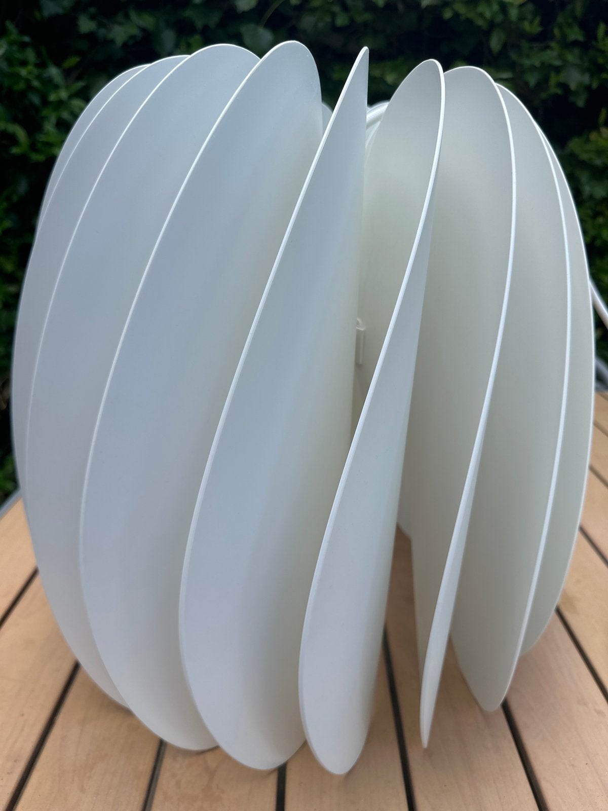 Ikea lamp - 41cm hoog, 38cm breed, 1,25m kabel, Ophalen, Gebruikt, Kunststof, E27 (groot)