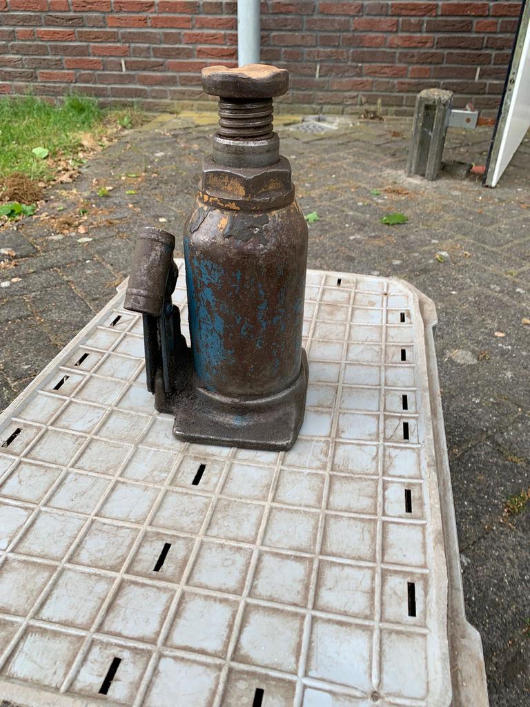 10 ton hydraulische potkrik met stelbout, Ophalen of Verzenden, Gebruikt, Hydraulisch, Potkrik