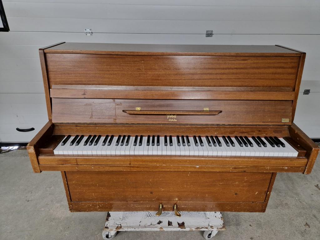 Trebel Dakila Piano - Goede staat, Muziek en Instrumenten, Piano's, Ophalen of Verzenden, Gebruikt, Bruin, Piano