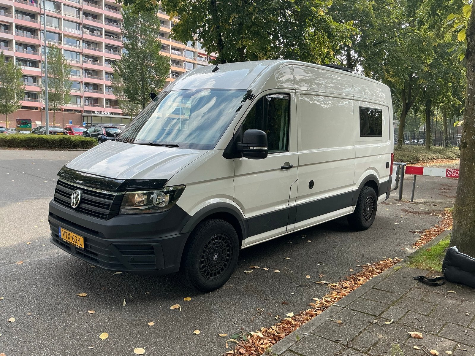 Volkswagen Crafter 2.0 TDI 182pk L3H3 2021 camper project, Stof, 4 cilinders, Volkswagen, Wit