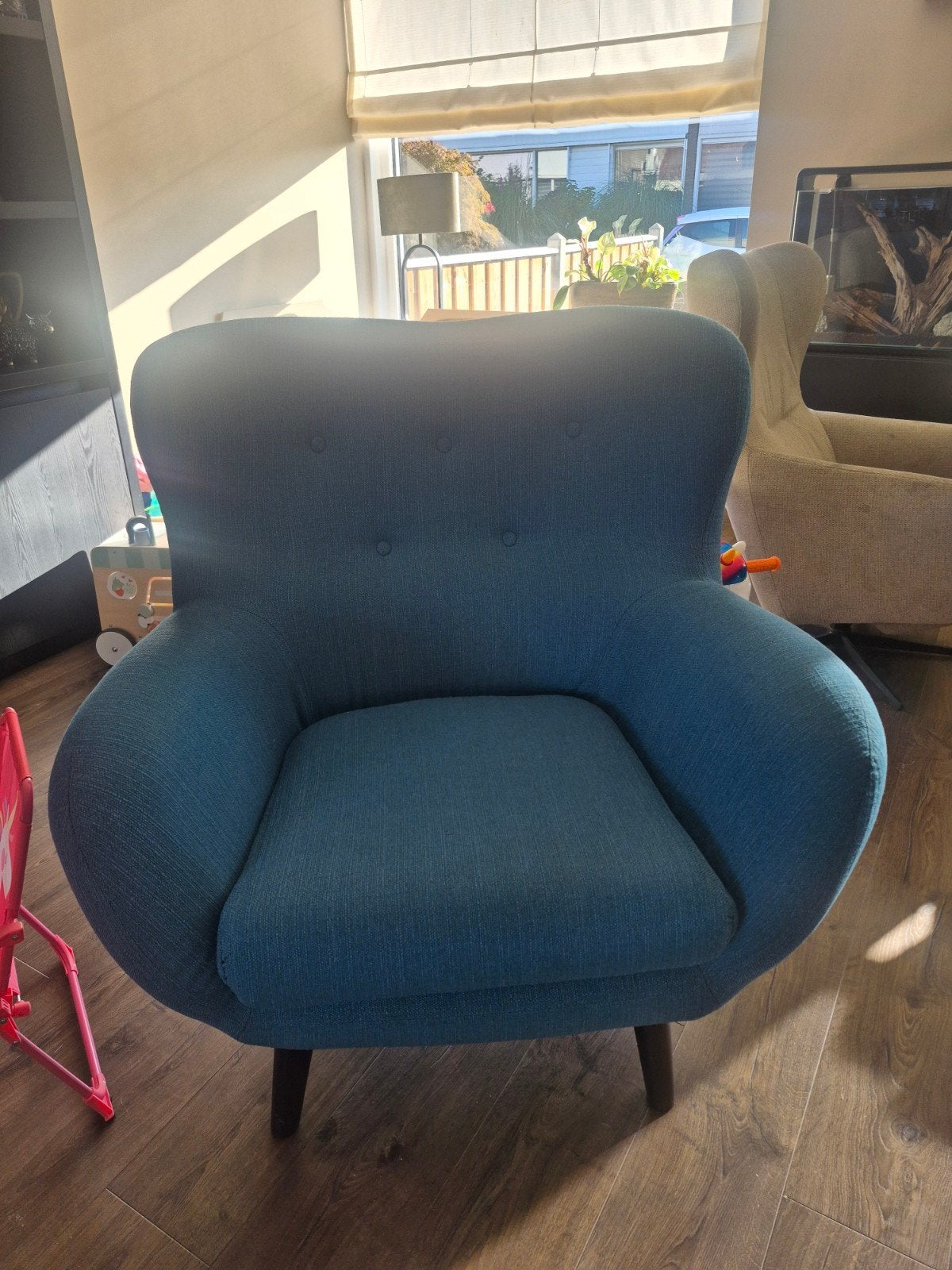 Comfortabele blauwe fauteuil, Huis en Inrichting, Ophalen, Gebruikt, 75 tot 100 cm, Modern, comfortabel