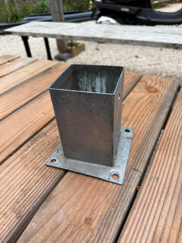 Paalhouders 9x9cm 16 stuks, Ophalen, Gebruikt, Veranda