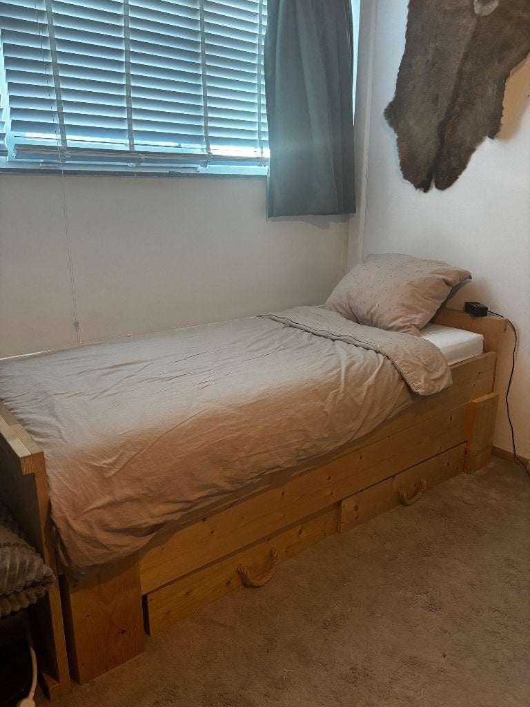 Houten bed met logeerbed en lades, Huis en Inrichting, Ophalen, Gebruikt, Eenpersoons, 90 cm
