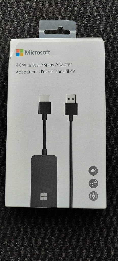 Microsoft 4K-beeldschermadapter, Ophalen, Zo goed als nieuw, Minder dan 2 meter, HDMI-kabel