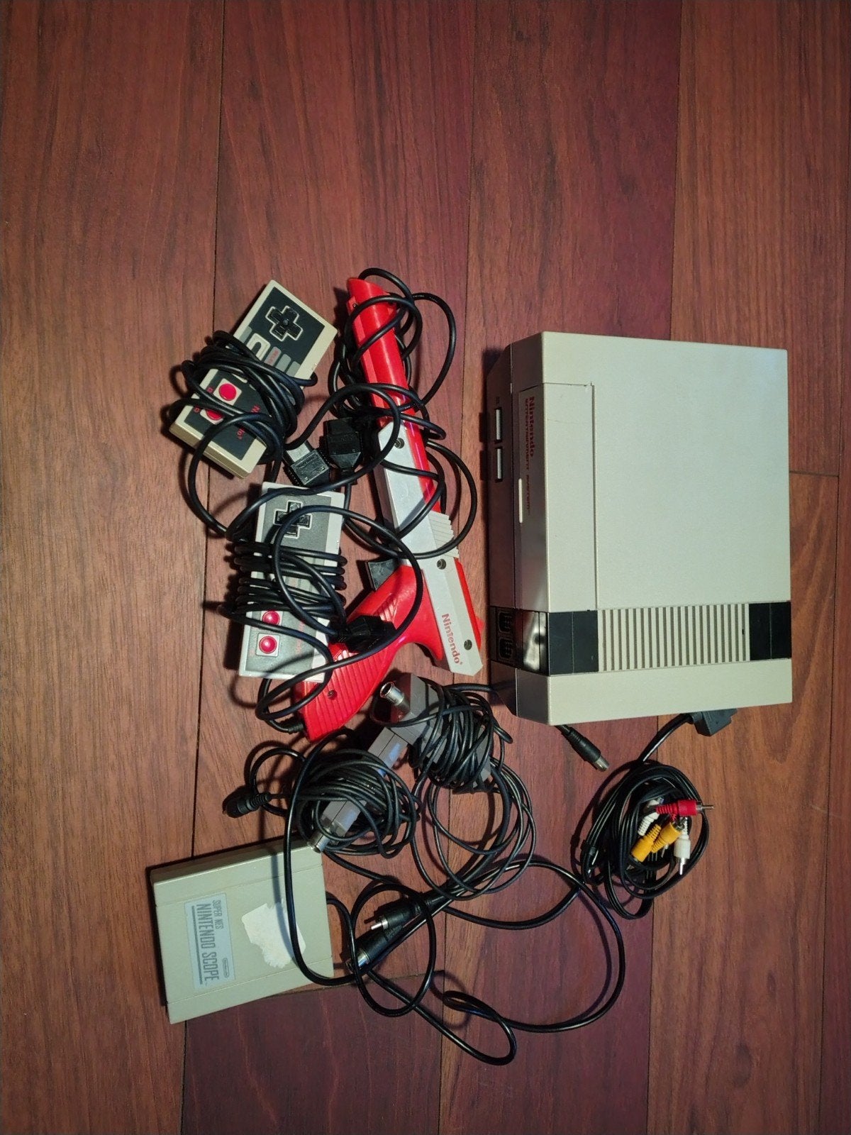 Nintendo NES Classic met 2 controllers, zapper en 5 games, Ophalen of Verzenden, Gebruikt, Met 2 controllers, Met games